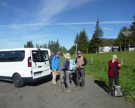 P1090899 Départ pour le Mézenc