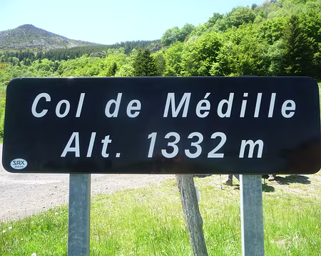 P1090912 Après l'ascension du Mont Mézenc, on en fait le tour qui passe à ce col