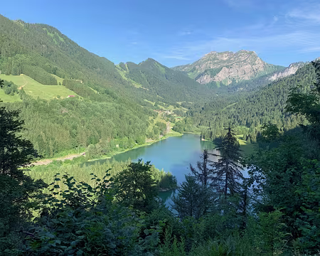 01 J1 : Balade autour du lac de Vallon, près du village de la Chèvrerie.