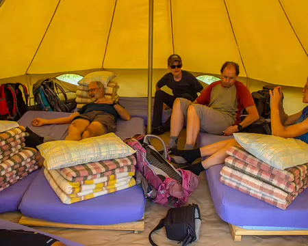 043-IMG_3781 Au refuge de Platé, nous logeons dans un tipi...