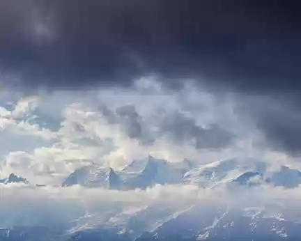 055-IMG_3798 Le Mont-Blanc est dans les nuages