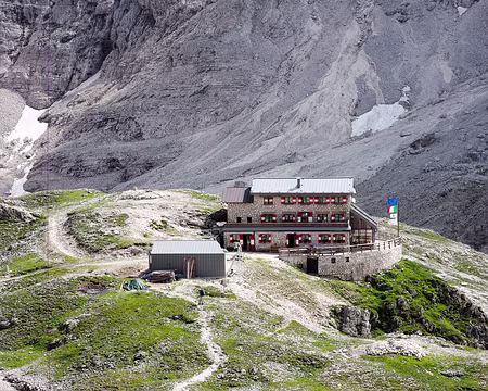 20190722-06h48m20s-P7220358-V3