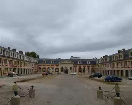 P1110537 Anciennes écuries de la Reine, Cour d'Appel de Versailles