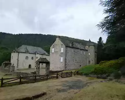 P1110564 Château de Massebeau