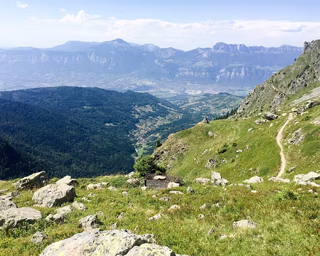 20190809-15h41m05s-IMG_5139-V3 Grenoble, au fond de vallée