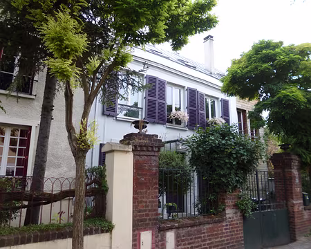 P1110799 ...Exemple du mode de vie de la classe moyenne et petits bourgeois sous Napoléon III.