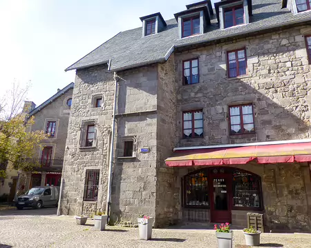 20191025-12h24m42s-P1100901-V3