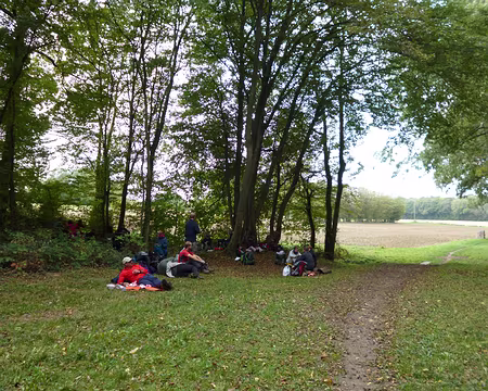 P1110922 pique-nique sur l'aqueduc de la Dhuis