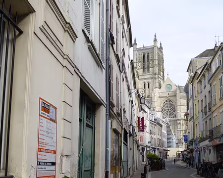 P1110947 Rue Saint-Rémy