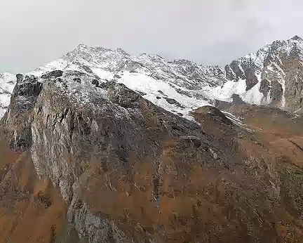 20191021_102251 La vallée du Mellichbach rejoint à droite celle de la Matter Vispa (Viège de Zermatt)
