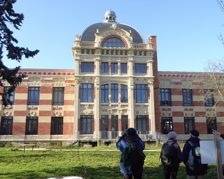 027 La façade d’apparat (A. Aubert, 1902)