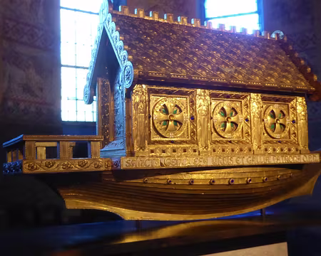 036 La châsse de sainte Geneviève (P. Le Jeune, 1935)