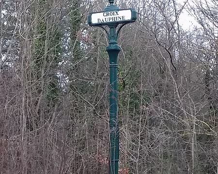 005 La Croix Dauphine