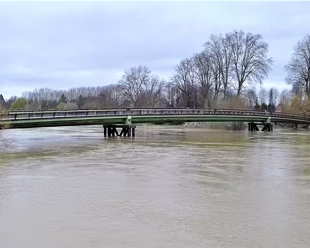 018 Pont sur la Marne