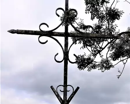 017 la Croix saint Fiacre (saint patron des jardiniers)