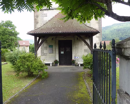 P_20200735 chapelle de Goumois abri pique-nique