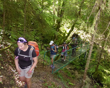 P_20200770 montée à Fournet-Blanche-Roche