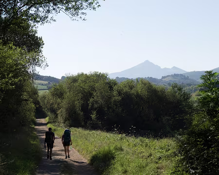 023_4V1A7892 Devant nous, la Rhune