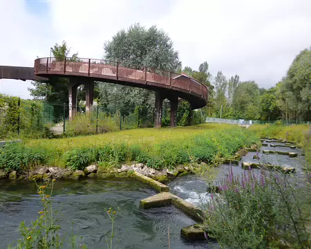 P1120741 Passerelle du barage hydroélectrique de Chartrettes