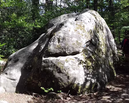 032 aux formes étranges …