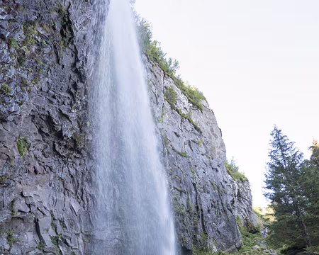 20200804-09h18m03s-XLA00923-V3 grande cascade