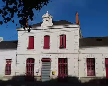 001 Départ de la gare d’Andrésy (78) en direction de Maurecourt