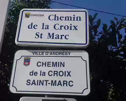 002 Le « Chemin de la Croix Saint-Marc » à la limite de deux communes