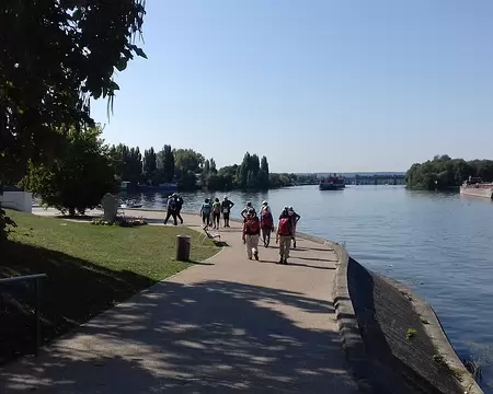 015 Arrivée au confluent : « l’Oise entre en Seine »