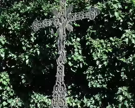 008 La Croix Boissière en bronze (1868)