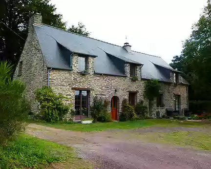 052 Maison bretonne en schiste