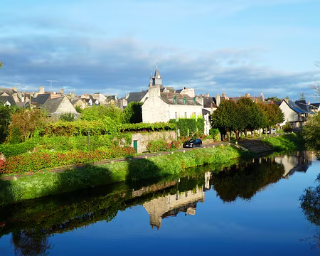 072 La ville de Malestroit (Morbihan) et le canal de Nantes à Brest construit entre 1811 et 1856