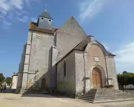 P1130148 Eglise St-Etienne, XIIIè s....