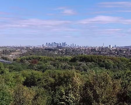 048 Vue sur Paris et La Défense depuis la terrasse