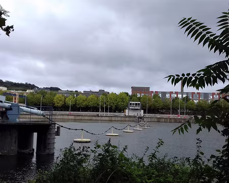 011 Passage interdit aux bateaux sur ce bras de Seine …