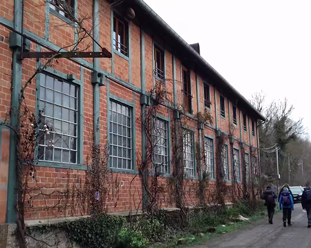 006 Ancien bâtiment industriel