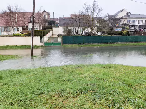 2021-02 Isles-les-Meldeuses