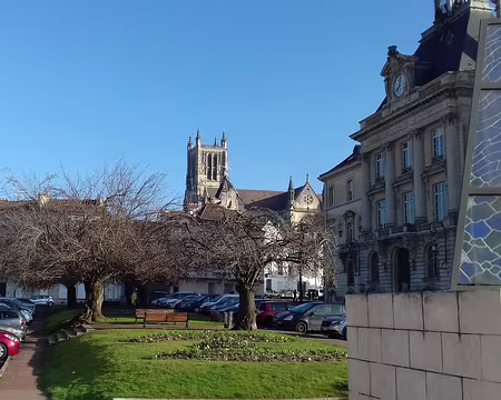 001 La cathédrale Saint-Etienne à Meaux