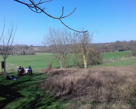 020 Pique-nique près du lavoir
