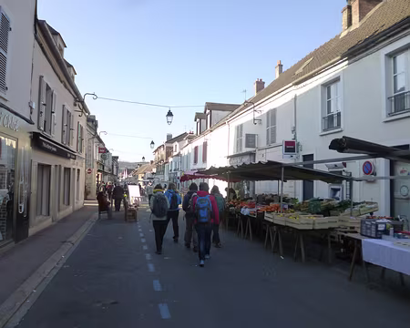 P1130452 - Copie Marché à Etréchy