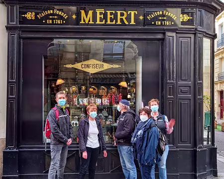 015 Notre petit groupe dans le Marais