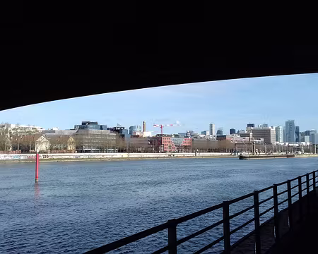 033 La Seine et la Défense