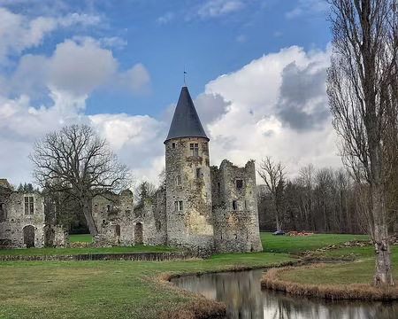 019 Aujourd'hui lieu de reception pour les mariages, dans un cadre romantique.