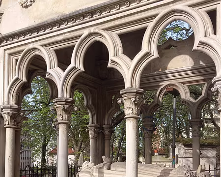 008 tombe d'Héloise et Abelard