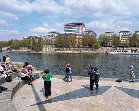 034 Sur un air de Tango quai Saint-Bernard