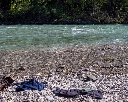 62-IMG_0315 Petite toilette dans la Drôme avant le retour en car puis train