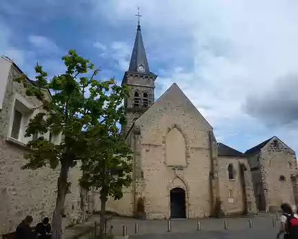 P1130712 Eglise Saint-Martin (XIIè s.) et le prieuré Saint-Saturnin (Xè s.), Chevreuse.