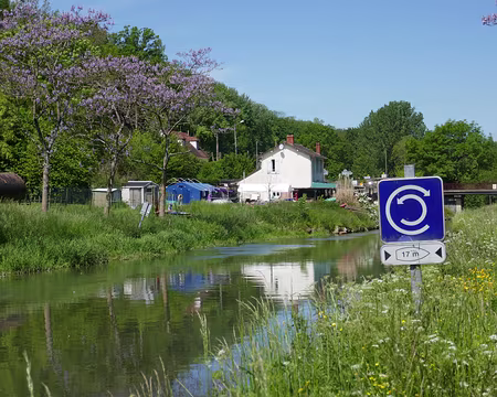 P1070017 Aire de virage