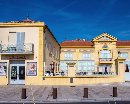 05-IMG_0320 ... et le 1e cinéma