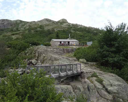 20210623-06h38m55s-IMG_3587-V3