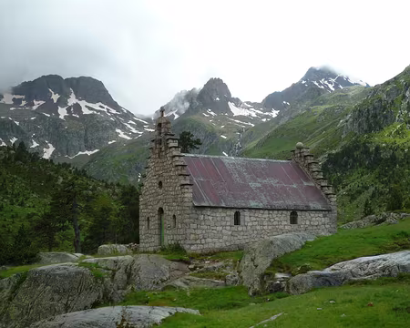 P1280174 la chapelle du Marcadau